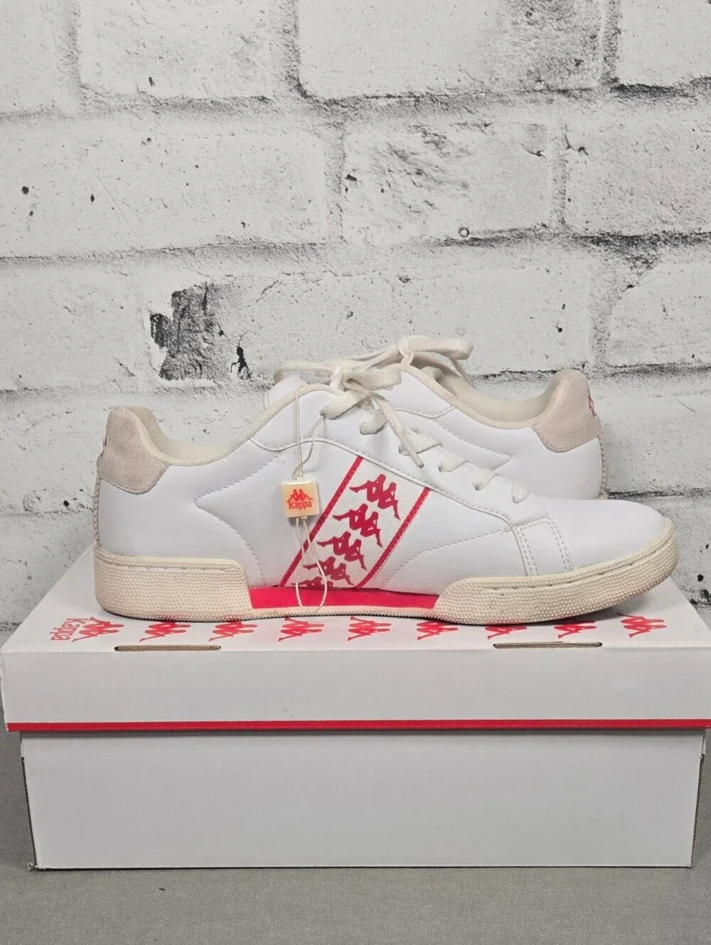 Kappa White Red Logo Sneakers Low Top Casual Shoes Men’s Size 10